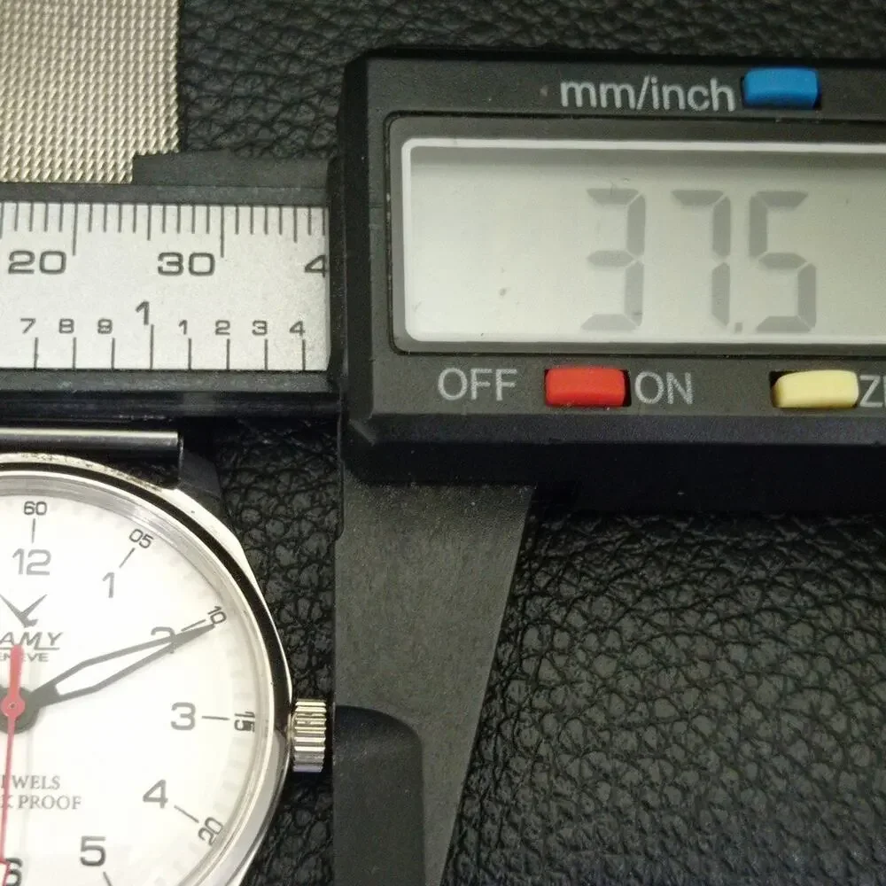 Vintage 1993 Camy Manual Mens Silver Watch W/Metal Strap & White accents